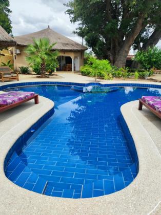 Une villa exceptionnelle à vendre à Warang à 300m de la mer