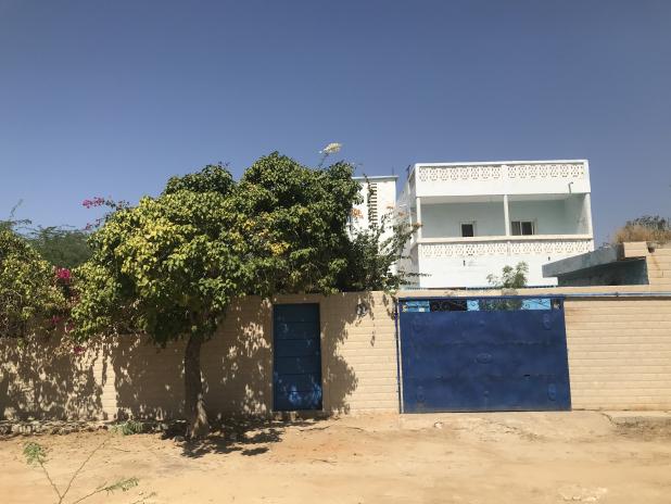 Charmante maison à vendre à Warang, à proximité de la mer